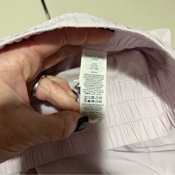 Sweaty Betty Circuit Workout Shorts Light Purple Size 8/10 Medium SB8215 - Picture 11 of 11